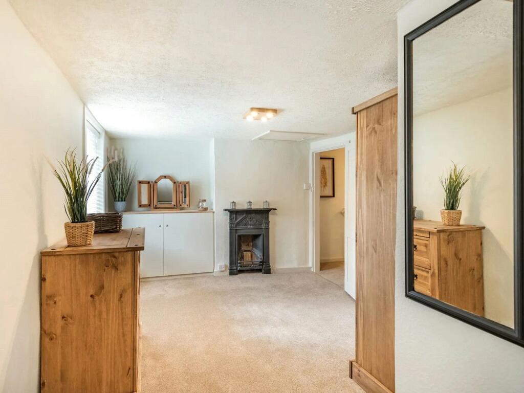 Additional property image - Stanpit, Christchurch, Dorset, BH23