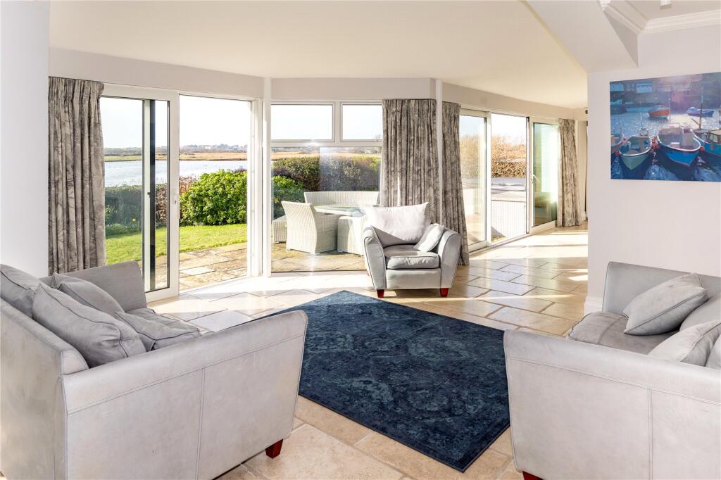 Additional property image - Fishermans Bank, Mudeford, Christchurch, Dorset, BH23