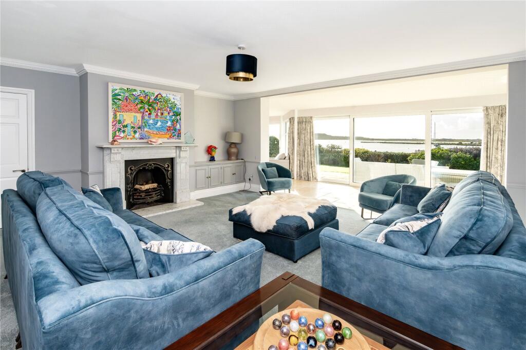 Additional property image - Fishermans Bank, Mudeford, Christchurch, Dorset, BH23