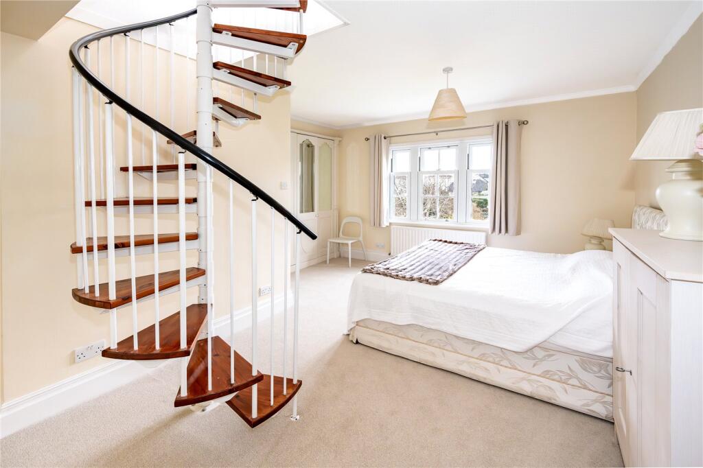 Additional property image - Fishermans Bank, Mudeford, Christchurch, Dorset, BH23