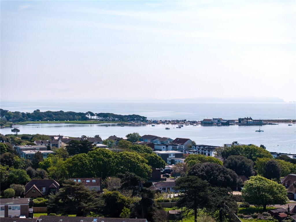 Additional property image - Fishermans Bank, Mudeford, Christchurch, Dorset, BH23