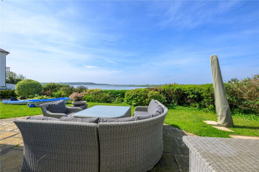 Additional property image - Fishermans Bank, Mudeford, Christchurch, Dorset, BH23