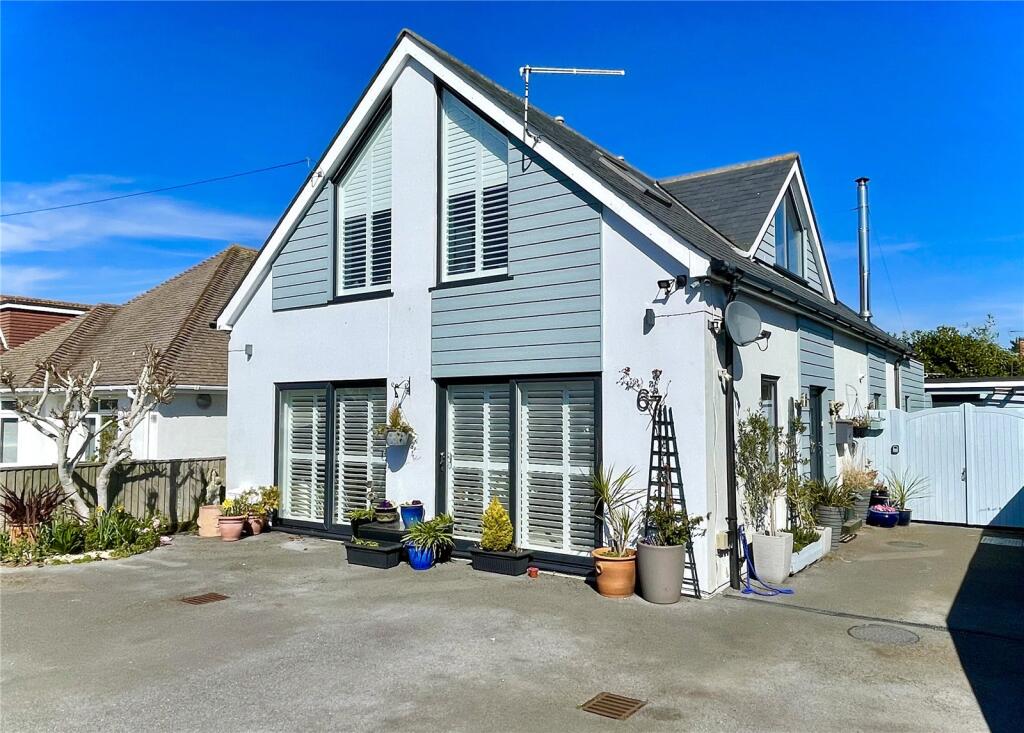 Main image of property: Lingwood Ave, Mudeford, Christchurch, Dorset, BH23