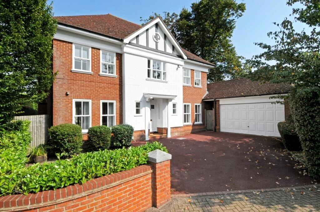 Main image of property: 52 Queens Acre, Kings Road, Windsor, Berkshire, SL4