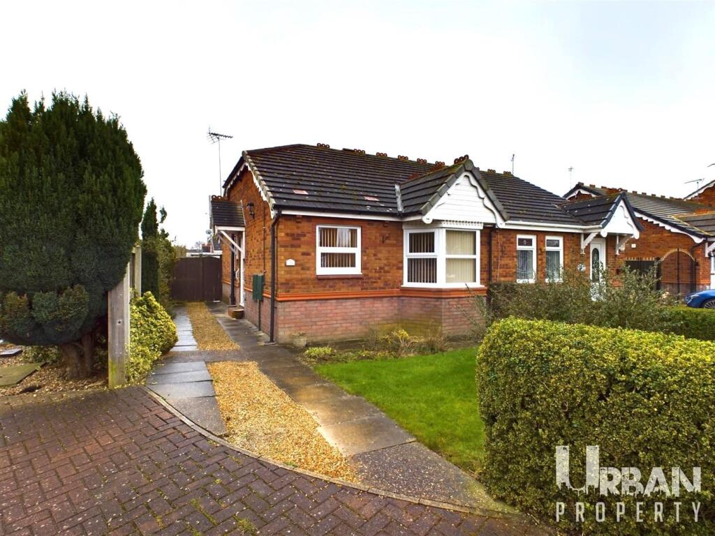 Main image of property: Sittingbourne Close, Hull