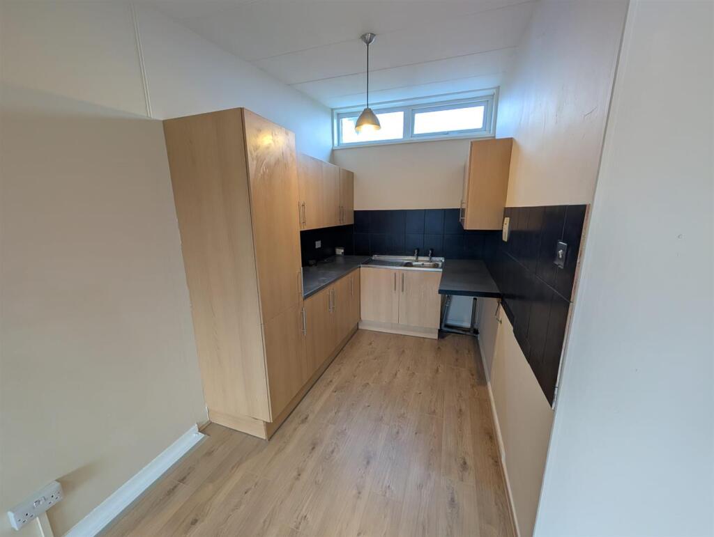 Main image of property: Grandale, Hull