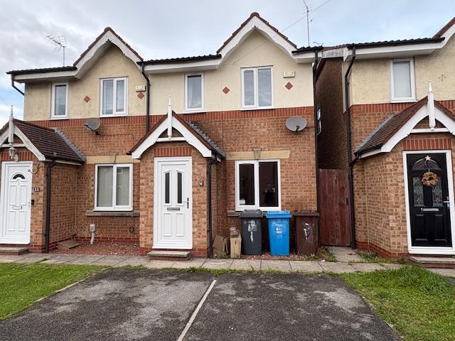 Main image of property: The Chilterns, Hull