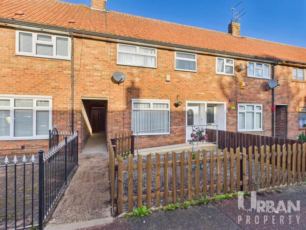 Main image of property: Bradford Avenue, Hull