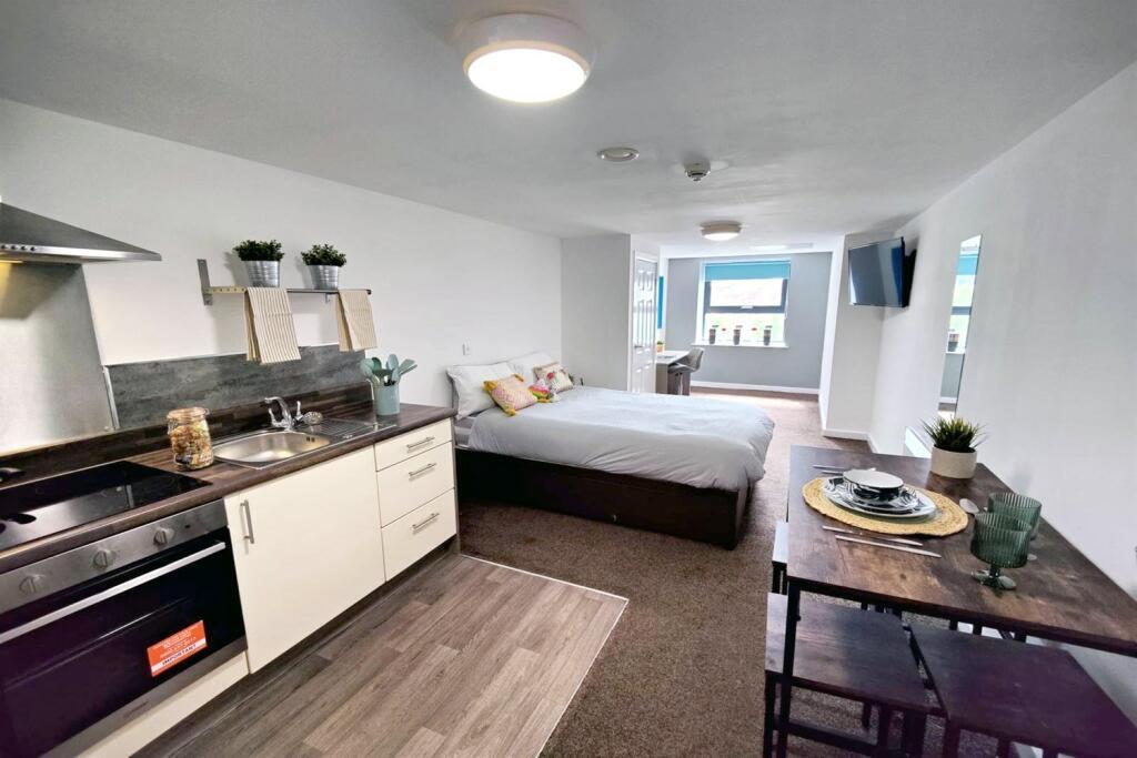 Main image of property:  Spaniel Row, Nottingham, NG1 6EP