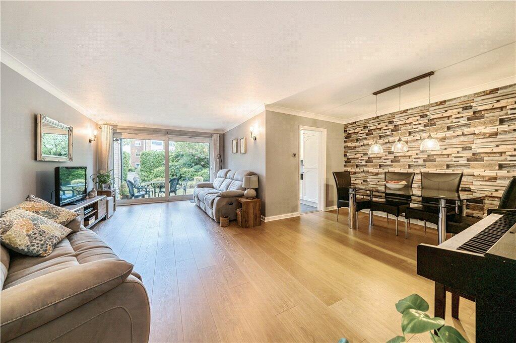 2 bedroom apartment for sale in Oakbrook, 8 Court Downs Road, Beckenham