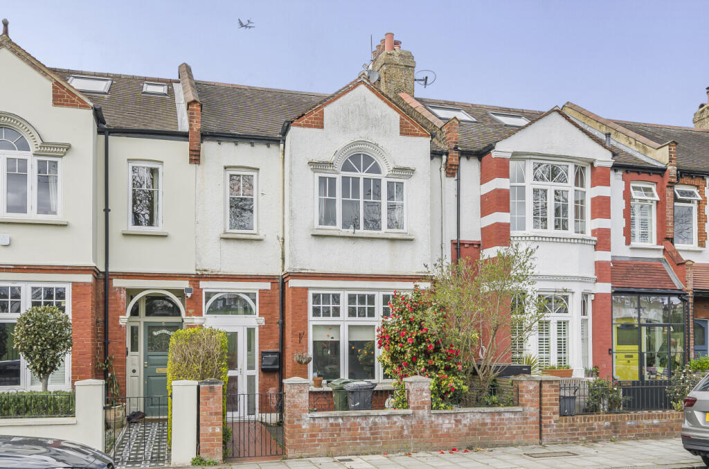 Main image of property: Finsen Road, London
