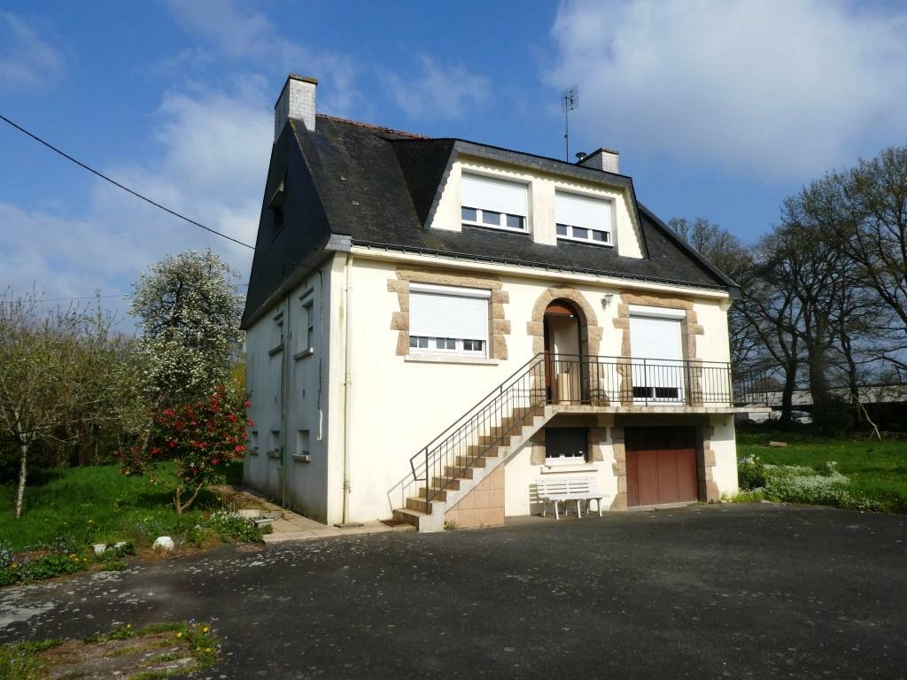 3-bedroom-house-for-sale-in-bretagne-morbihan-locmalo-france