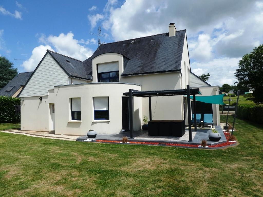 Main image of property: Bretagne, Morbihan, Locmalo