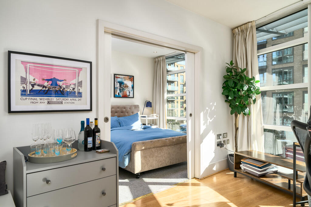 Main image of property: Commodore House, Battersea Reach