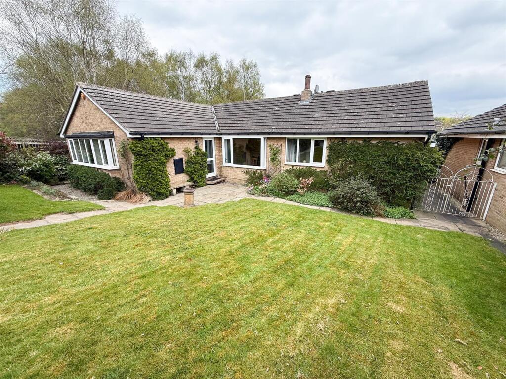 Main image of property: Mulberry Rise, Adel, Leeds, West Yorkshire.