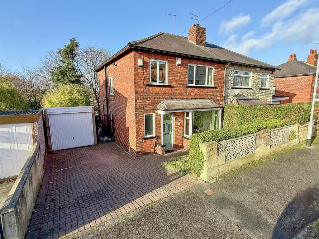 Main image of property: Farm Hill North, Meanwood, Leeds, West Yorkshire.