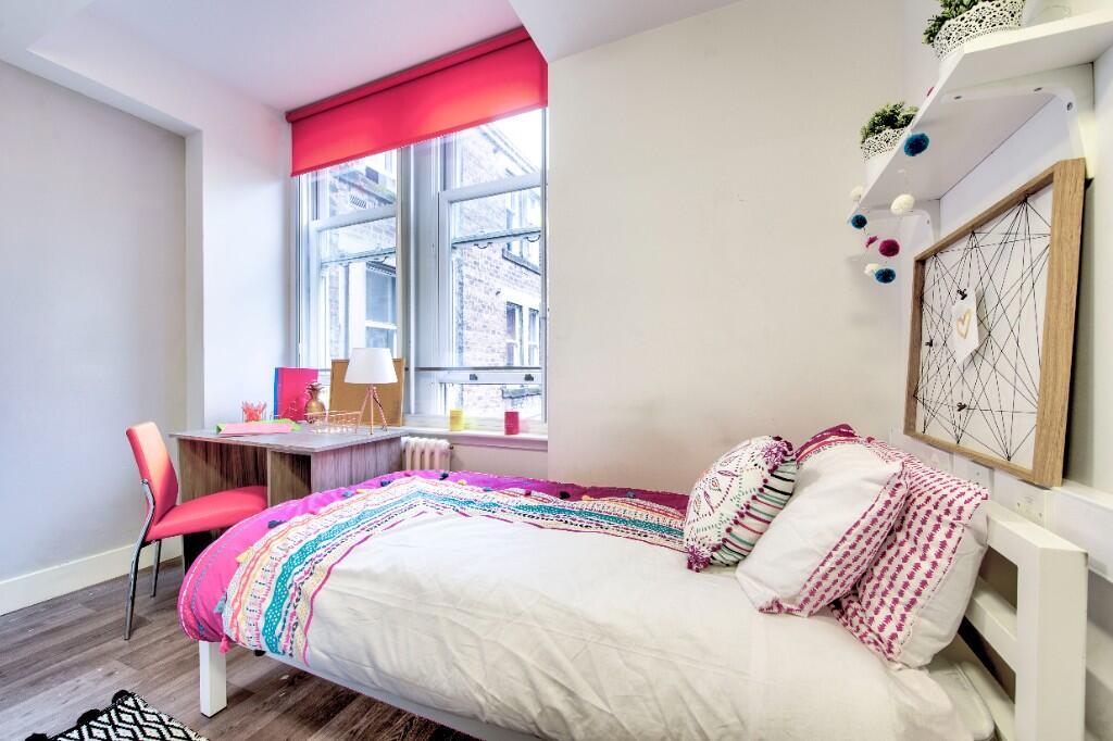 Main image of property: St. Andrews Street, Glasgow, G1