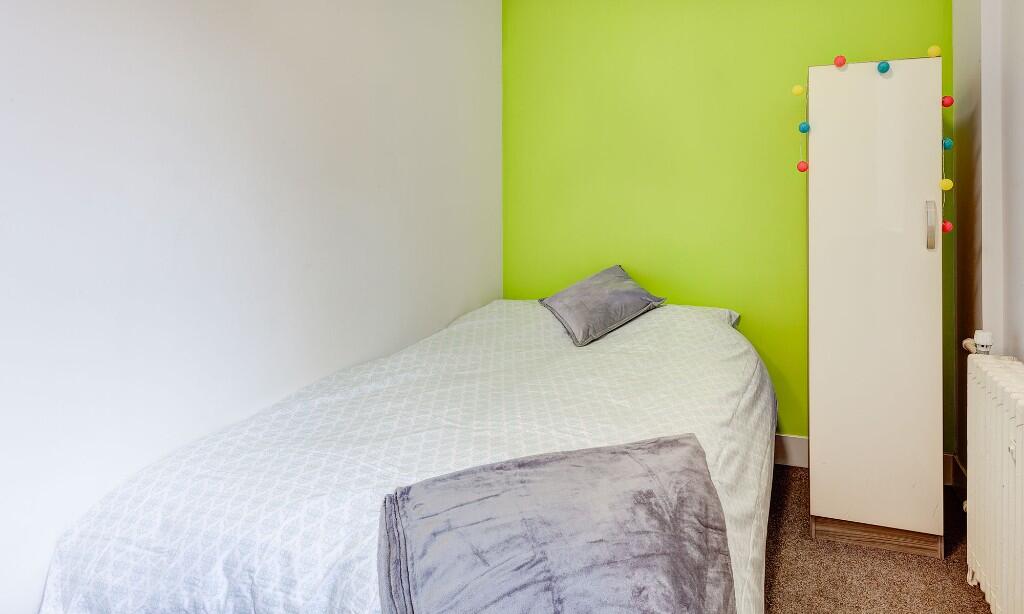 Main image of property: St. Andrews Street, Glasgow, G1