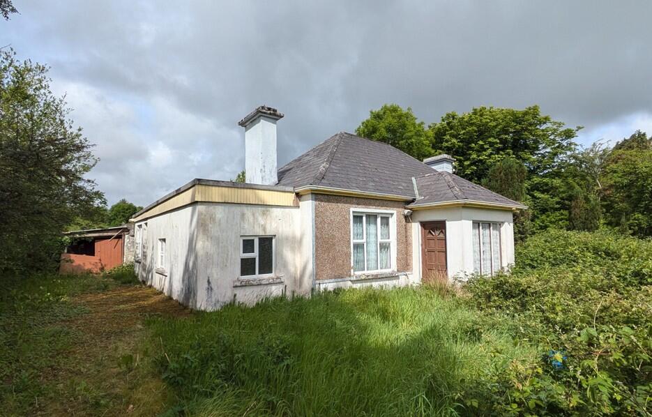 Main image of property: Kilfenora, Clare