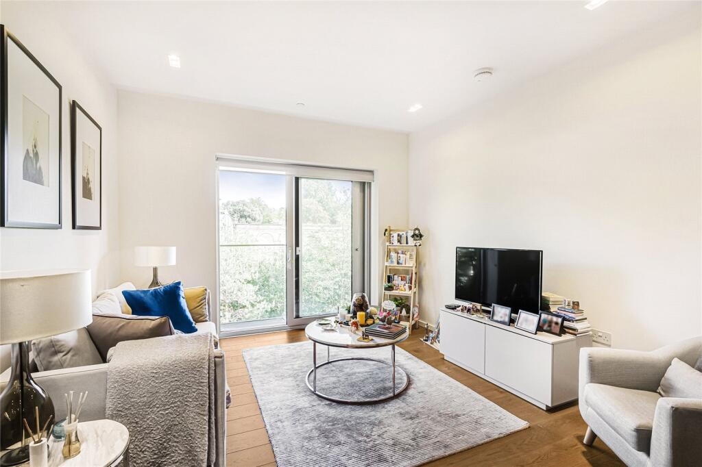 Main image of property: Columbia Gardens, London, SW6