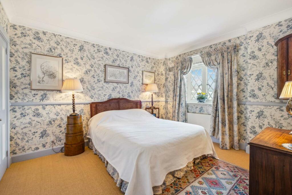 Main image of property: Stone Hall, Kensington Green, London, W8 5UU