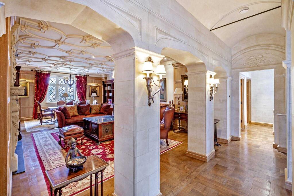 Main image of property: Stone Hall, Kensington Green, W8