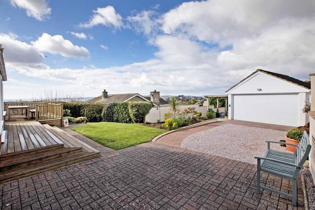 5 bedroom detached house for sale in Higher Woodway Road, Teignmouth, TQ14