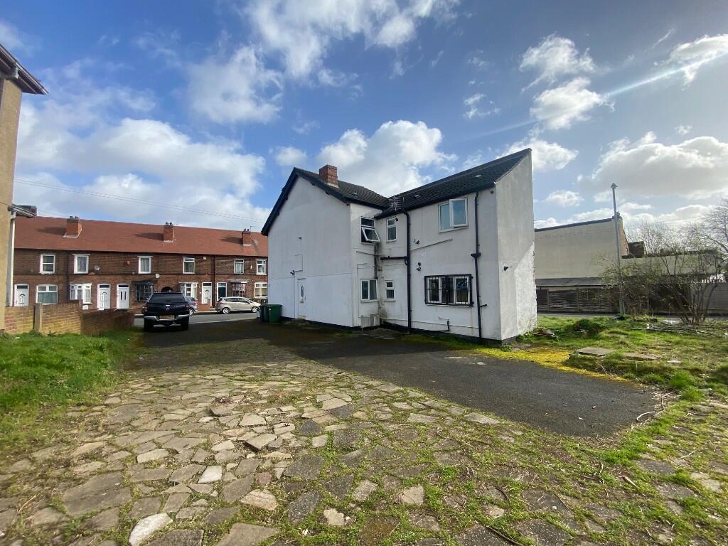 Commercial property for sale in 34 Birmingham Street, Willenhall, WV13