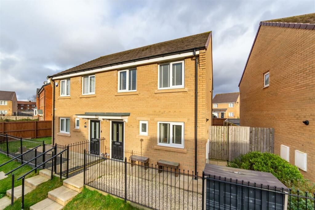3 bedroom semidetached house for sale in Lazonby Way, Newcastle Upon