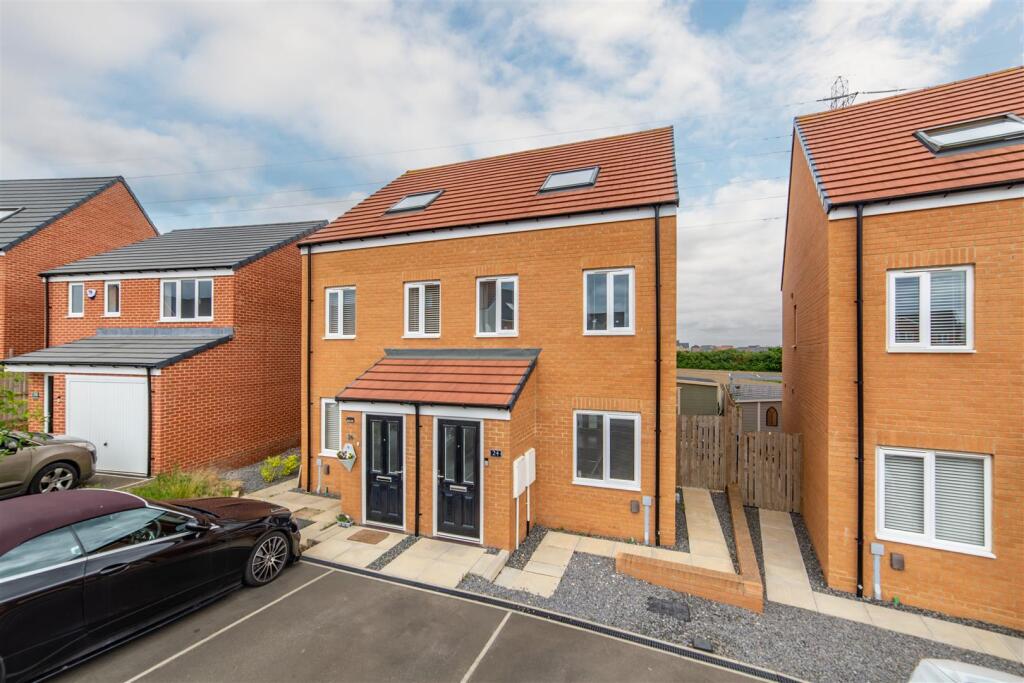 Main image of property: Littlestone Wynd, The Fairways, Cramlington, NE23