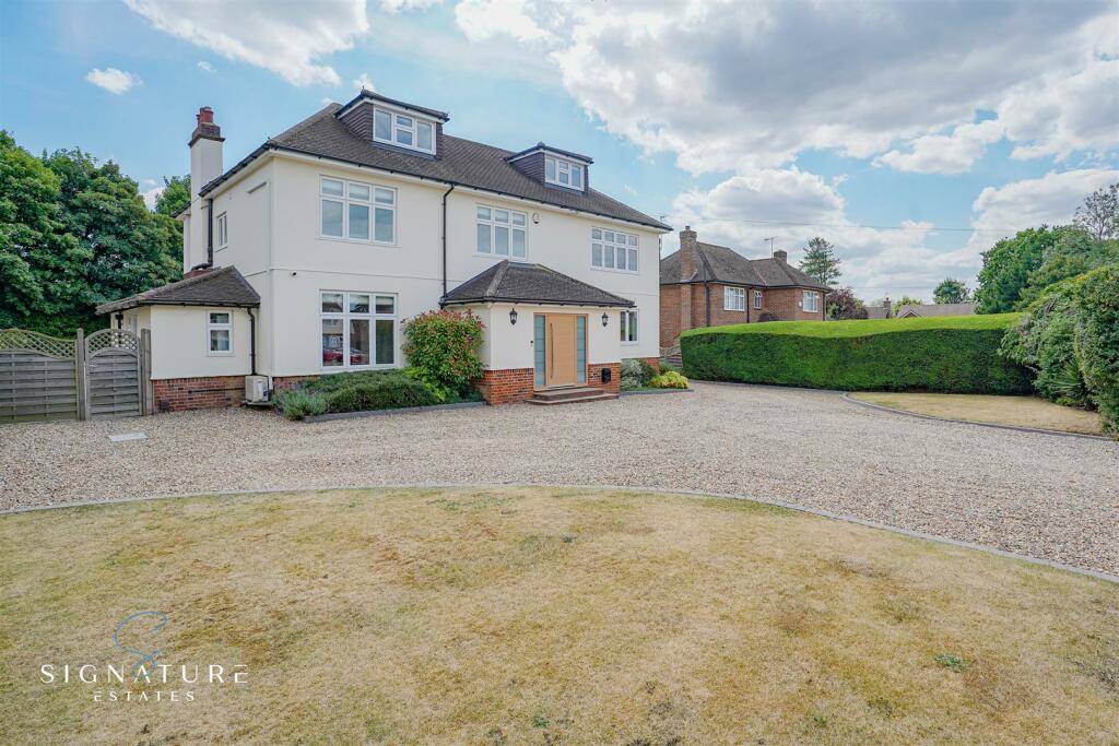 5 bedroom house for sale in Gallows Hill Lane, Abbots Langley, WD5