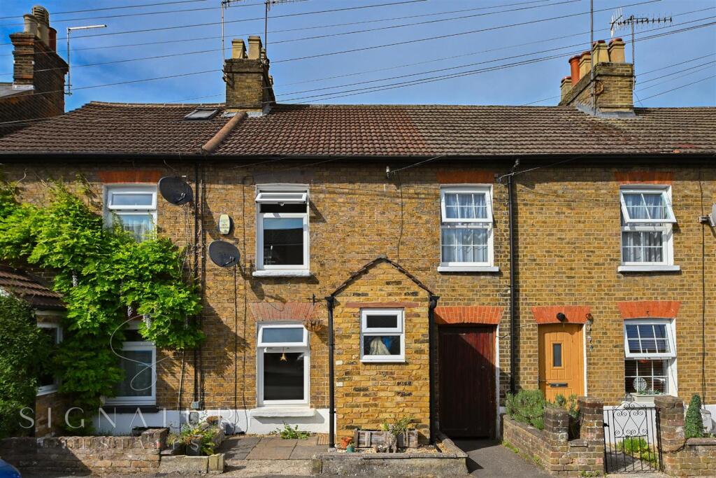 Main image of property: 9 Catlin StreetHemel Hempstead