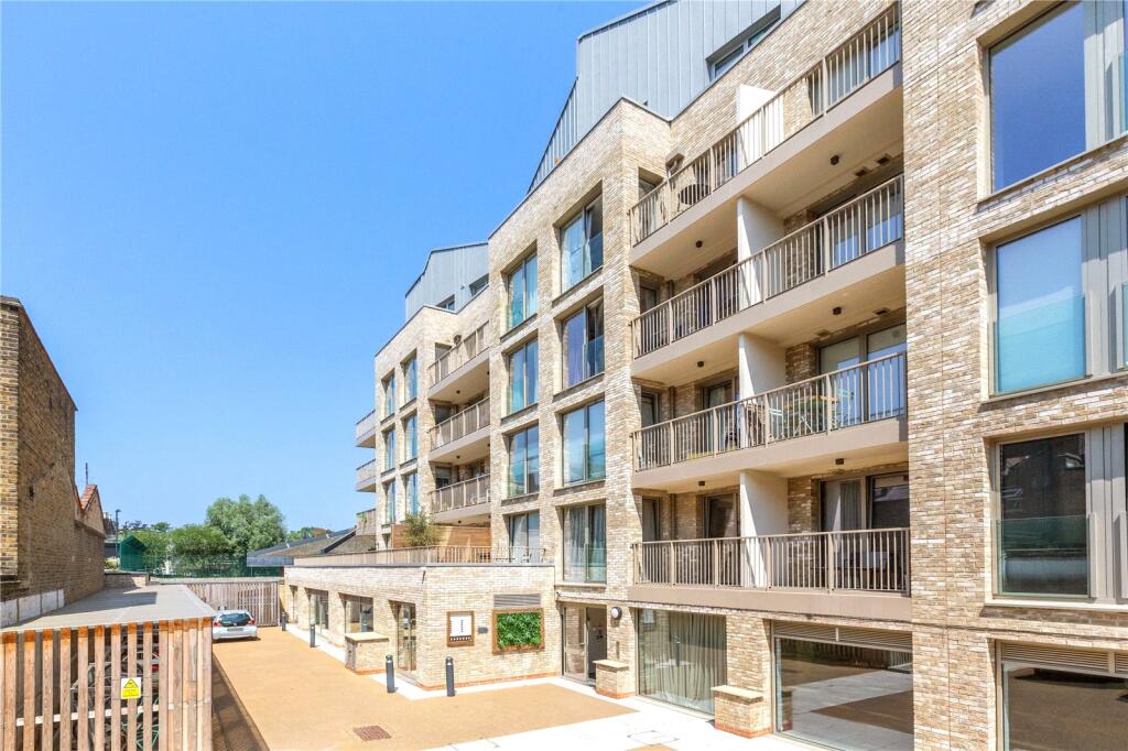 Main image of property: Espalier Gardens, London, NW6