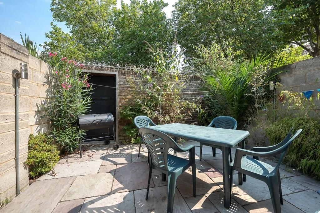 Main image of property: Searles Road, London, SE1