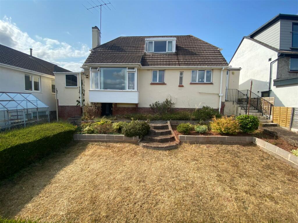 2 bedroom detached bungalow for sale in Cecelia Road Preston