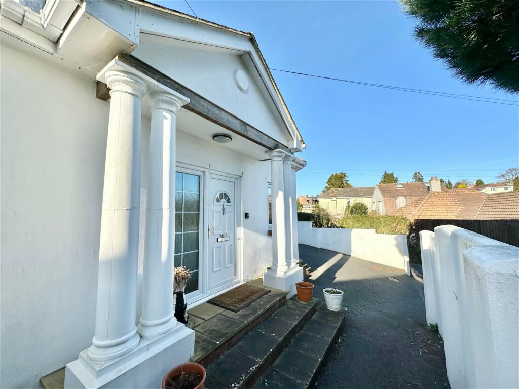 2 bedroom detached house for sale in Marldon Road, Paignton, TQ3