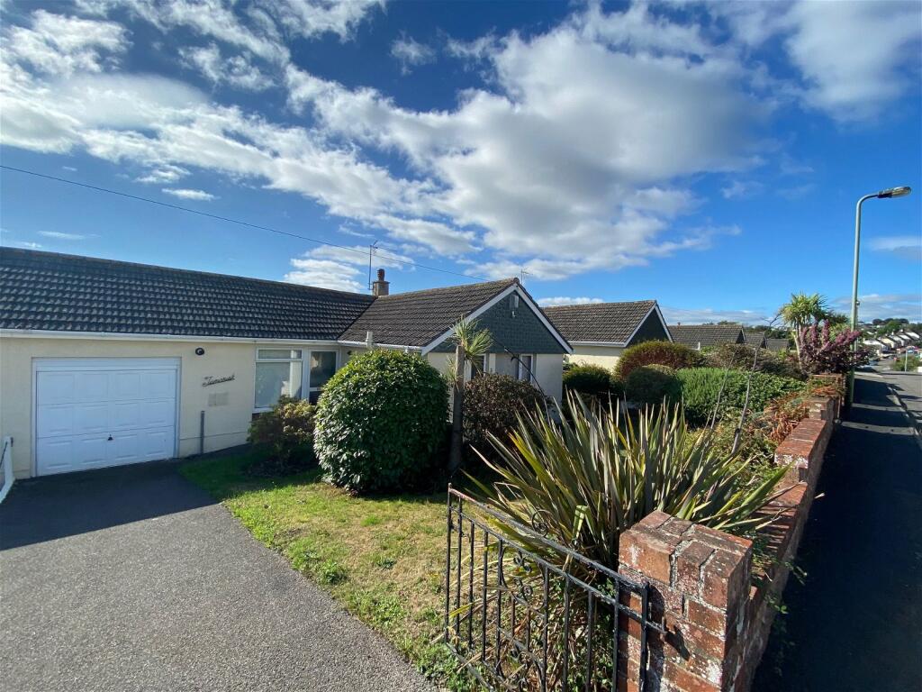 2 bedroom detached bungalow for sale in Stella Road, Preston, Paignton, TQ3