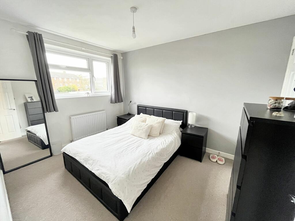 Additional property image - Silver Birch Grove, Trowbridge, BA14