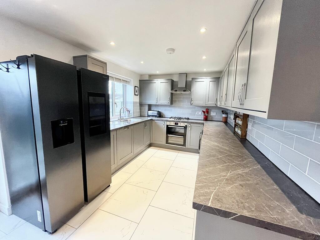 Additional property image - Marshmead, Hilperton, BA14