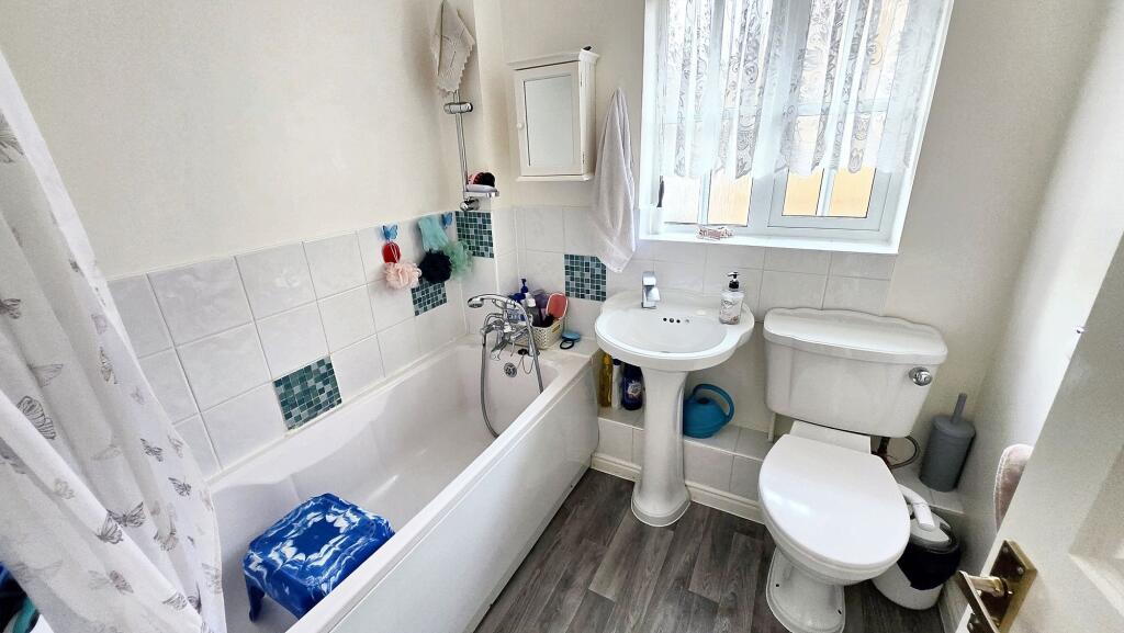 Additional property image - Newhurst Park, Hilperton, BA14