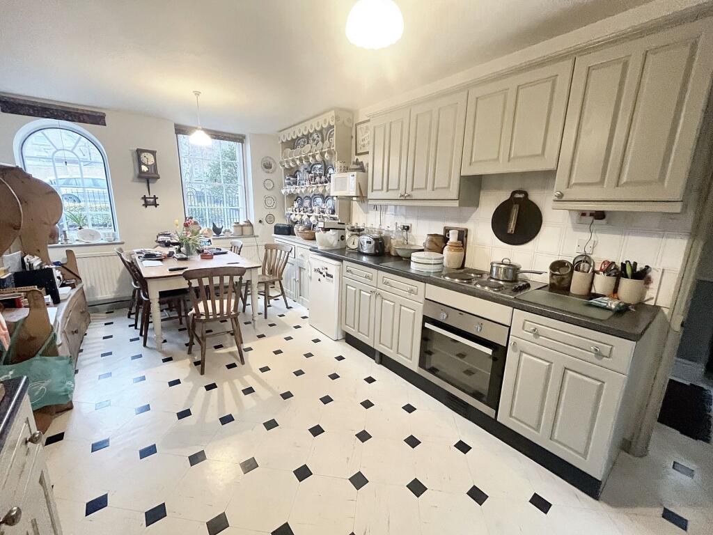 Additional property image - Alma Street, Trowbridge, BA14