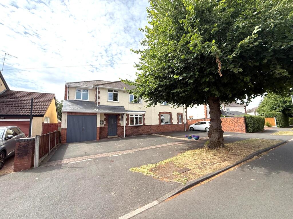 Main image of property: Aggborough Crescent, Kidderminster, DY10