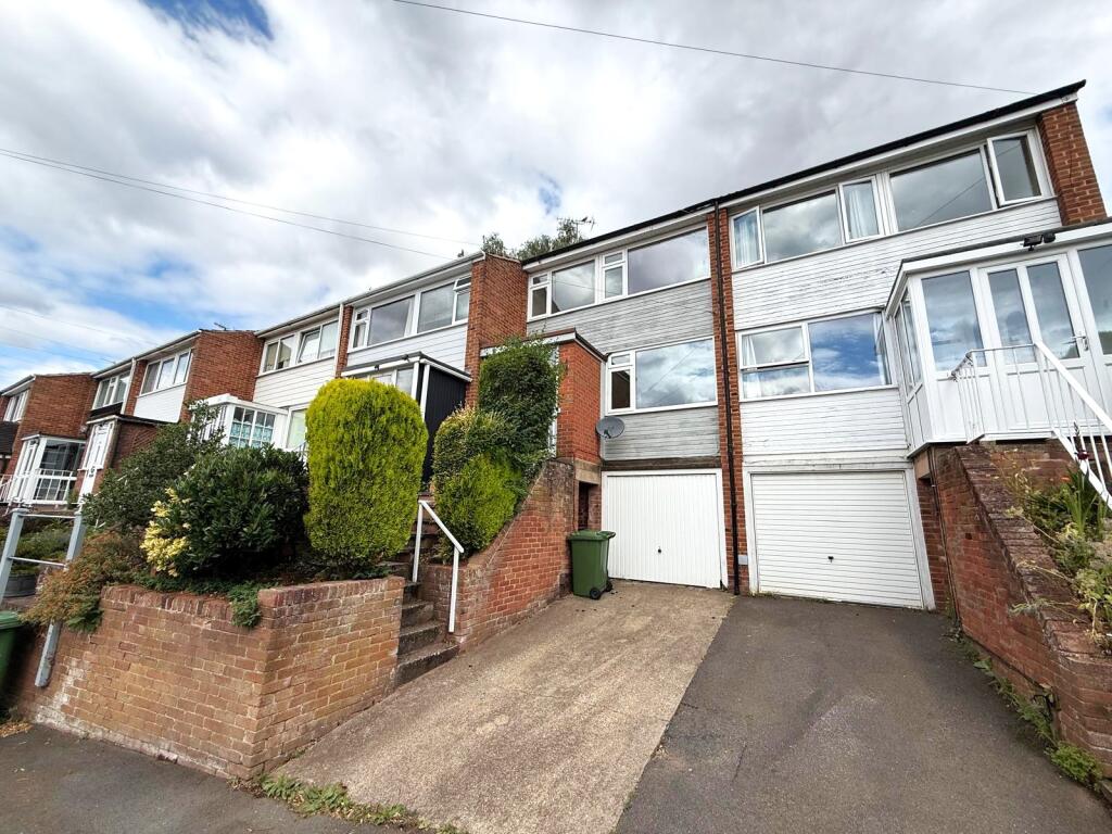 Main image of property: Pitt Street, Kidderminster, DY10