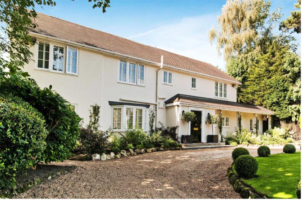 Main image of property: Back Lane, Letchmore Heath, Watford, Hertfordshire, WD25