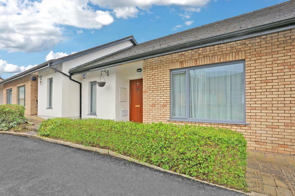 2 bedroom terraced house for sale in 14 Halcyon Place, Castletroy