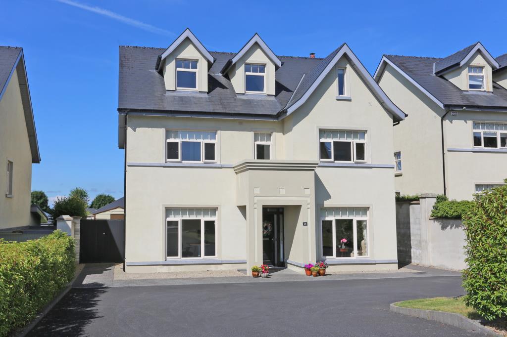 Main image of property: 26 Foxhollow, Golf Links Road, Castletroy, Limerick, V94 XVF9