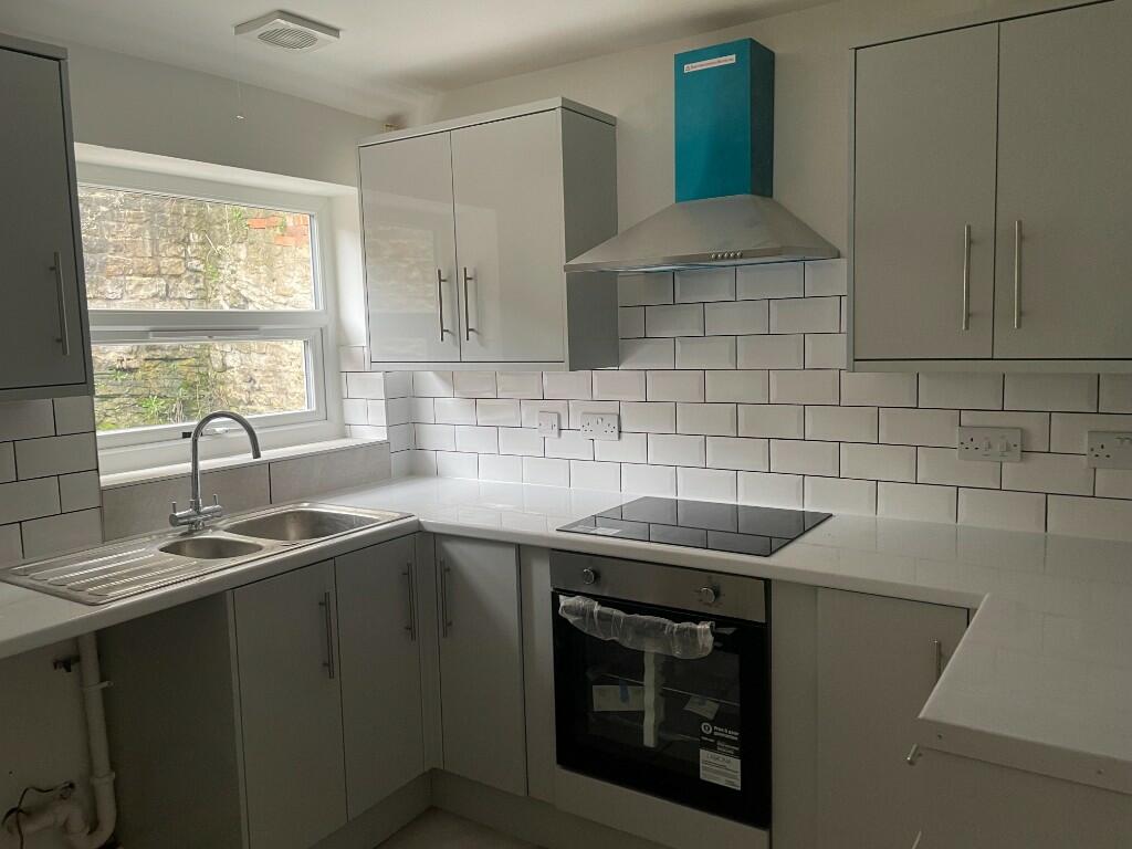 Main image of property: Main Street, NG20
