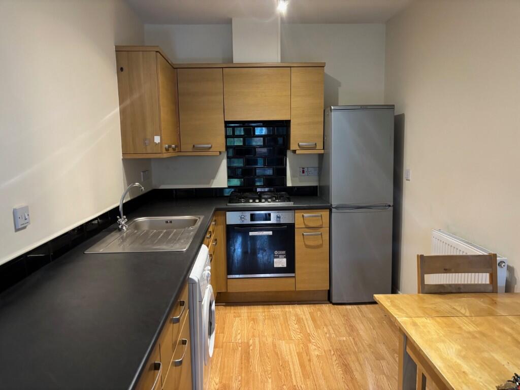 Main image of property: High Street, Nottingham, Nottinghamshire, NG16