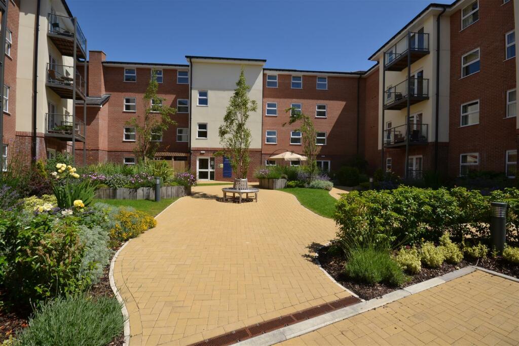 1 bedroom retirement property for sale in Adlington House, High Street, Wolstanton, ST5