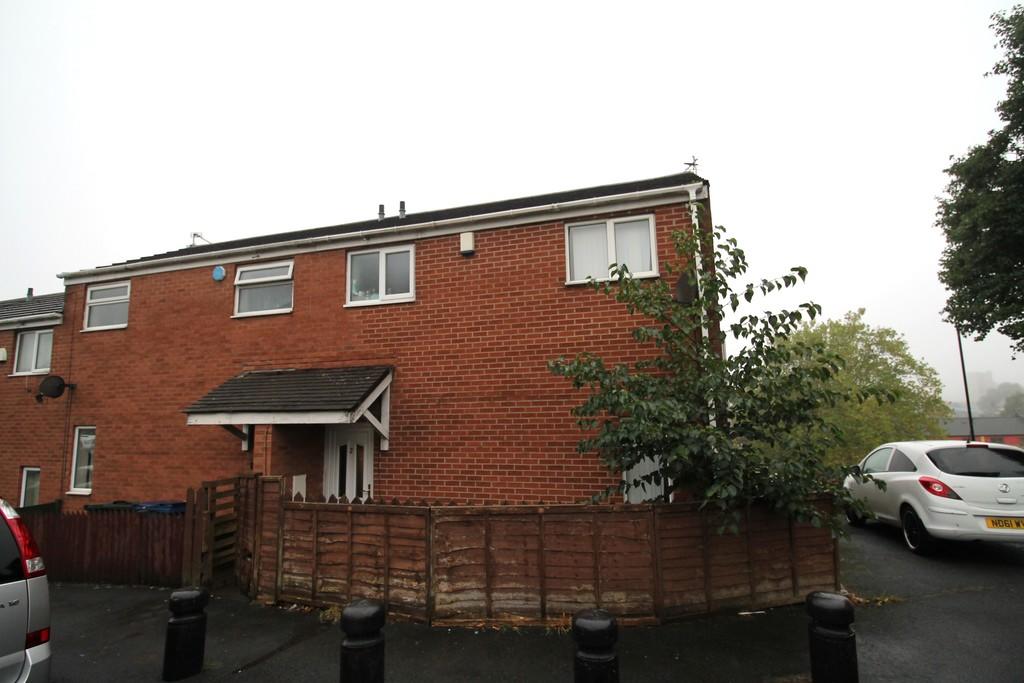 2 bedroom end of terrace house for sale in Clydesdale Road, Byker